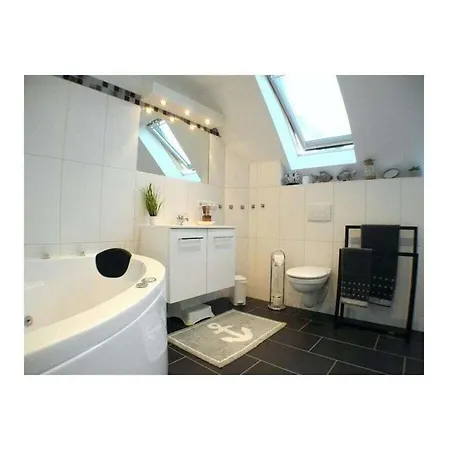 Feriehus Cosy Holiday Near Beach *